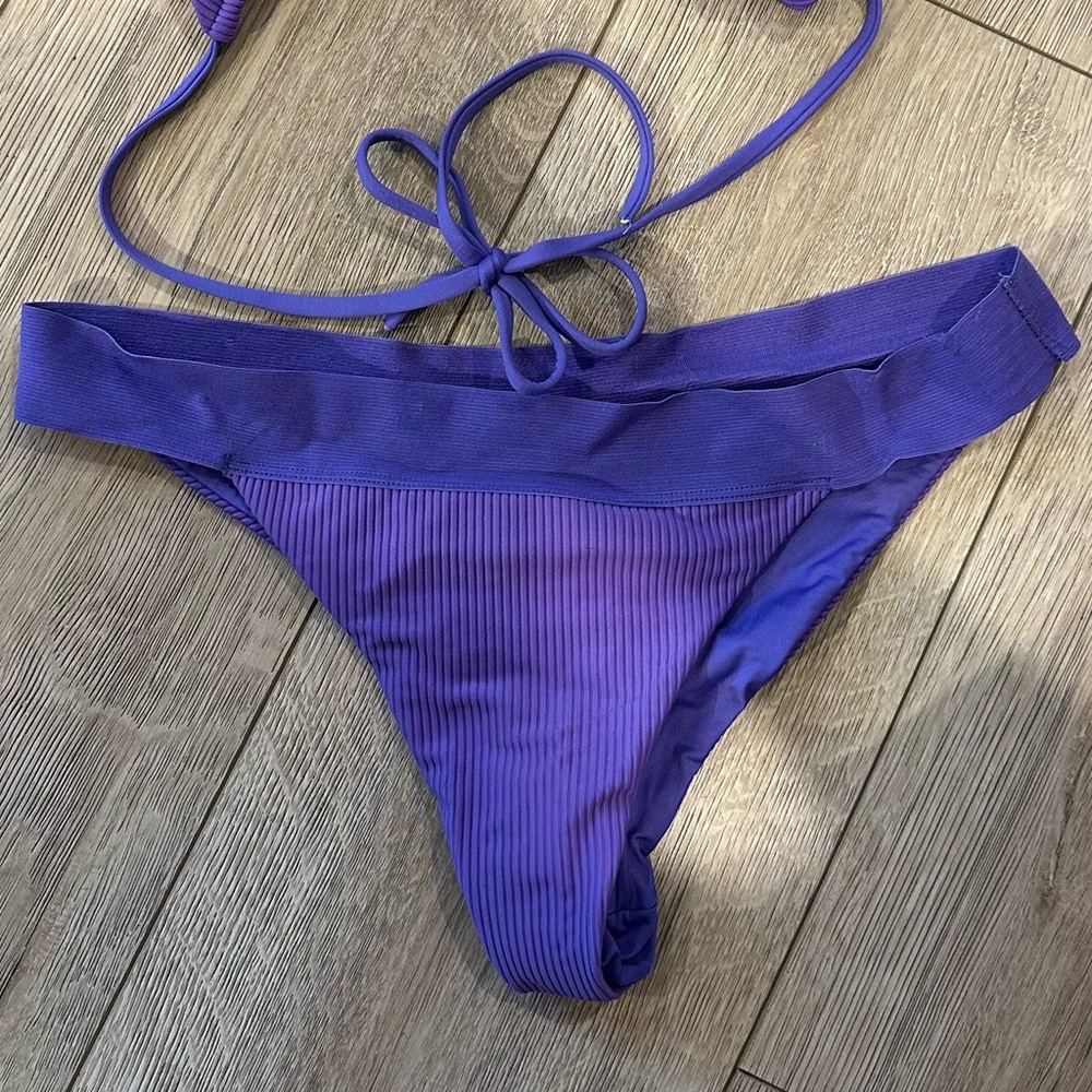 Frankie’s Bikinis Wyatt Bikini Bottom